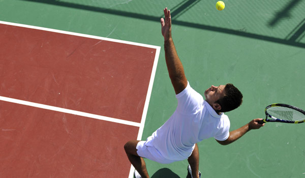 dest-au-tennis1.jpg dest-au-tennis1.jpg